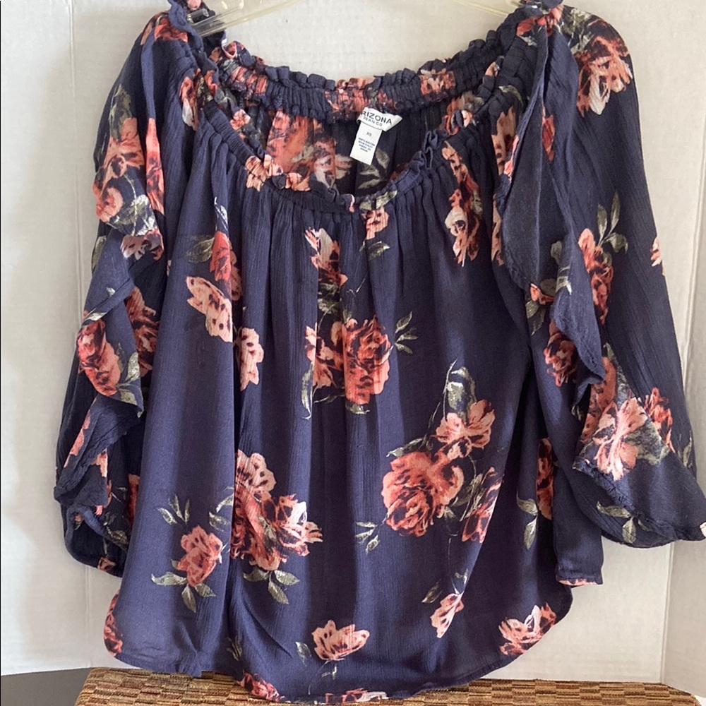 Arizona Jean Company Blue and Red Blouse